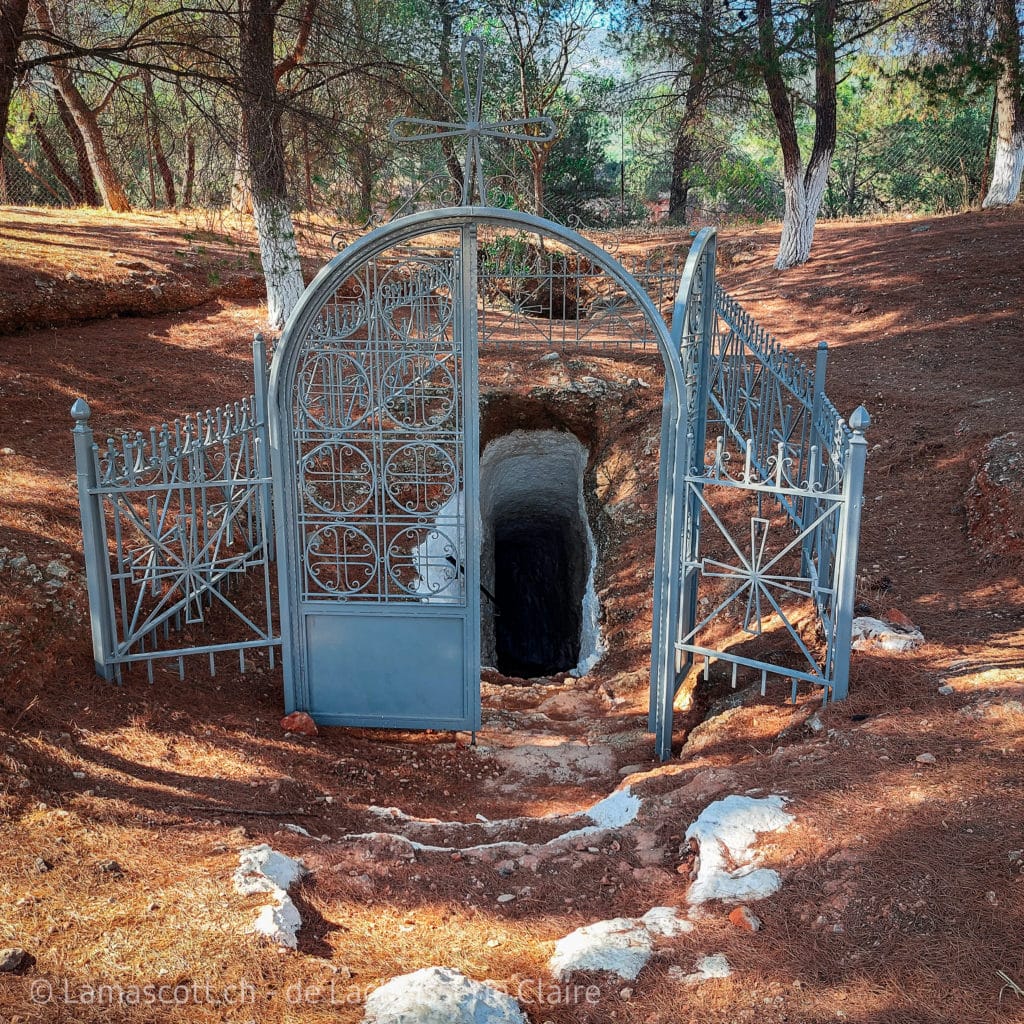 agios georgios grotte grece visiter peloponnese voyage en grece