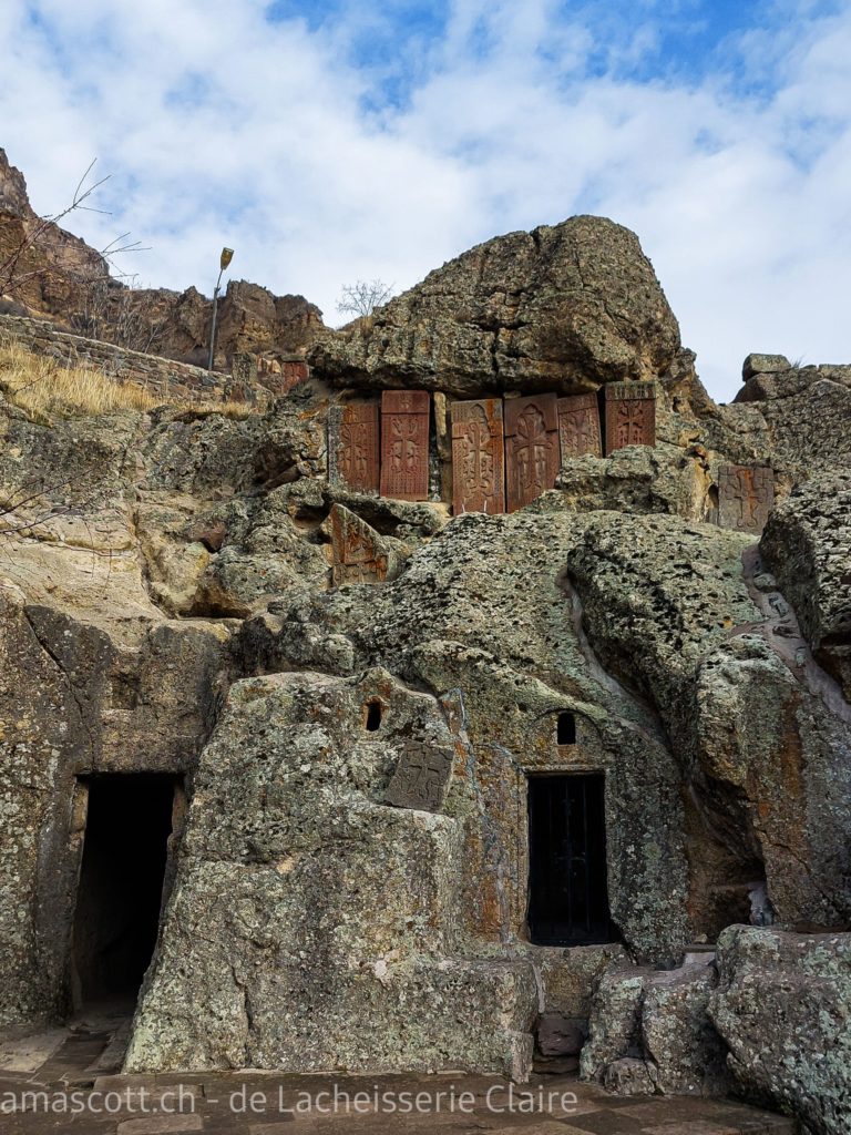 monastere geghard erevan armenie incontournables